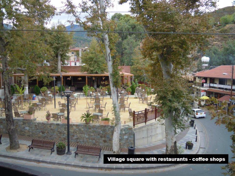 Gasthaus Metaxas Mansion Kakopetria Exterior foto